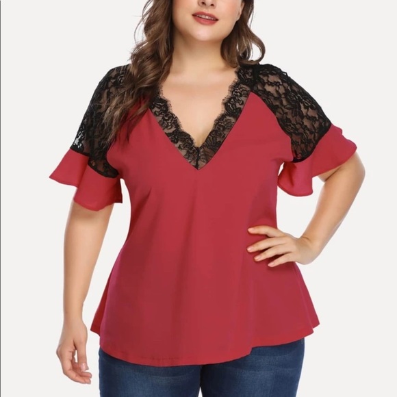 Plus size lace detail blouse - Picture 5 of 7